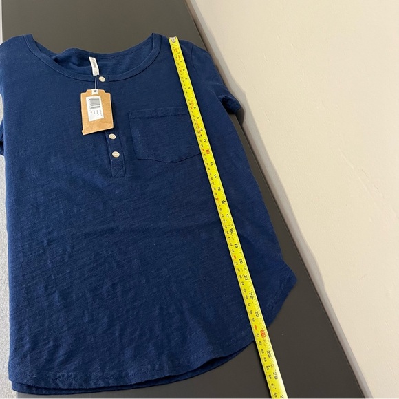 NWT Lifetime 100% Cotton Button Pocket T-Shirt - Picture 9 of 9